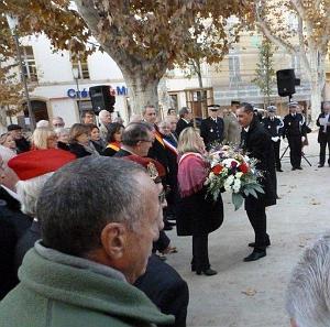 2013 12 05 DECEMBRE e AIX EN PROVENCE CEREMONIE MONUMENT AUX MORTS (4)